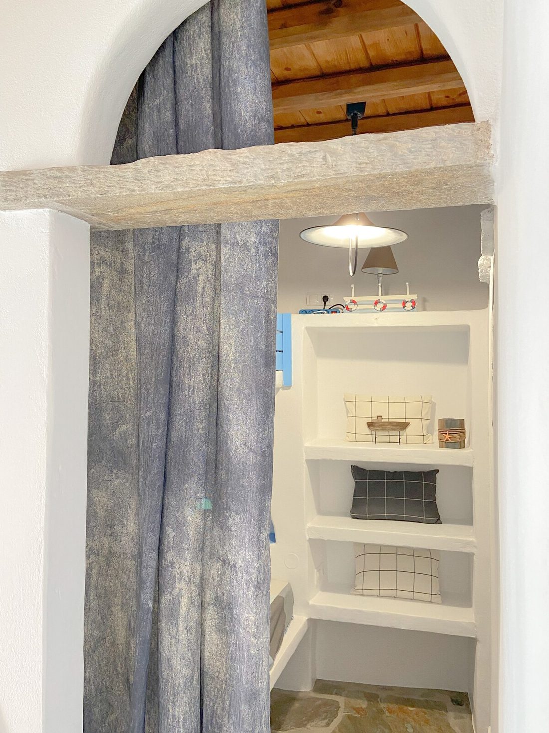 Emerald View House One — photo 25